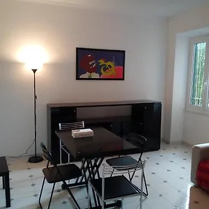 La Casa Basilica Roma