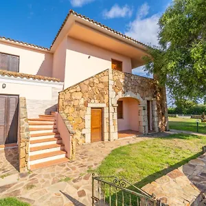 Appartamento Iss Travel, Pedra Rosa 2 Bedroom With Private Terrace And Air Conditioning, San Teodoro (Sardinia)