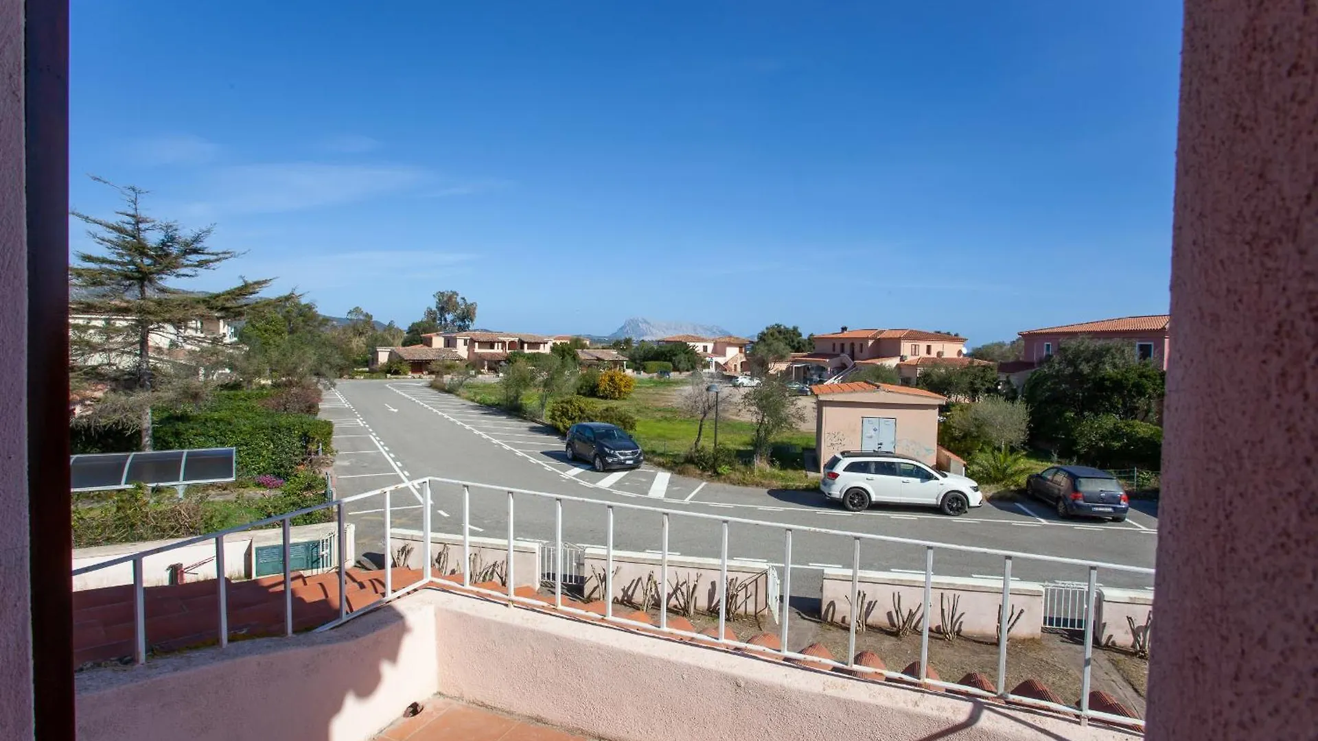 Apartment Residence Cinta 5 San Teodoro