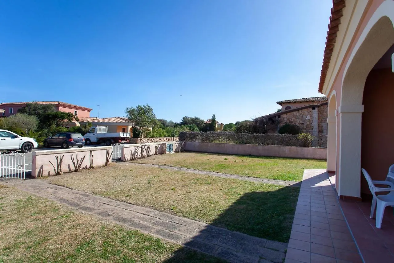 Residence Cinta 5 San Teodoro  San Teodoro (Sardinia)